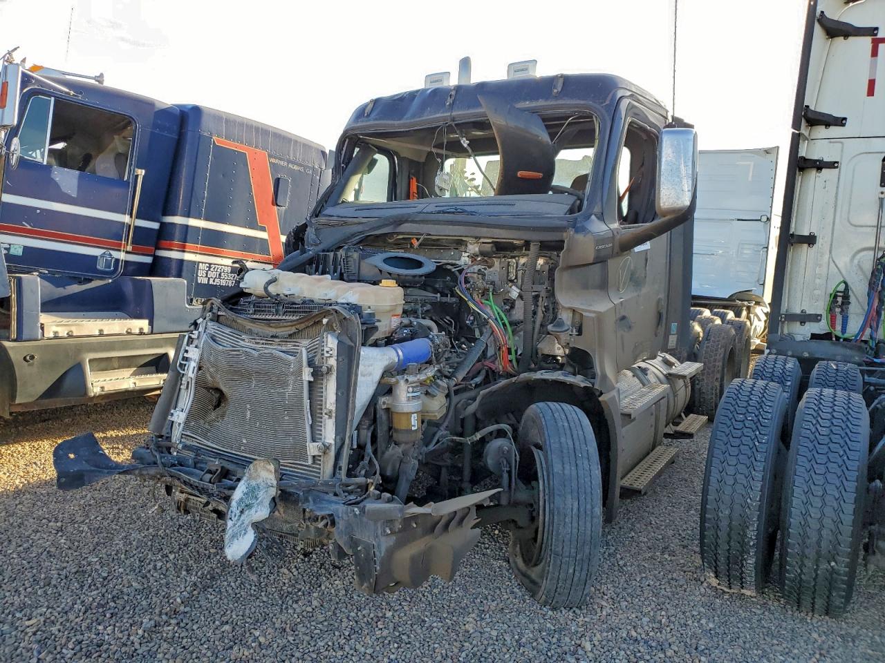 Freightliner Cascadia 1 Image 7
