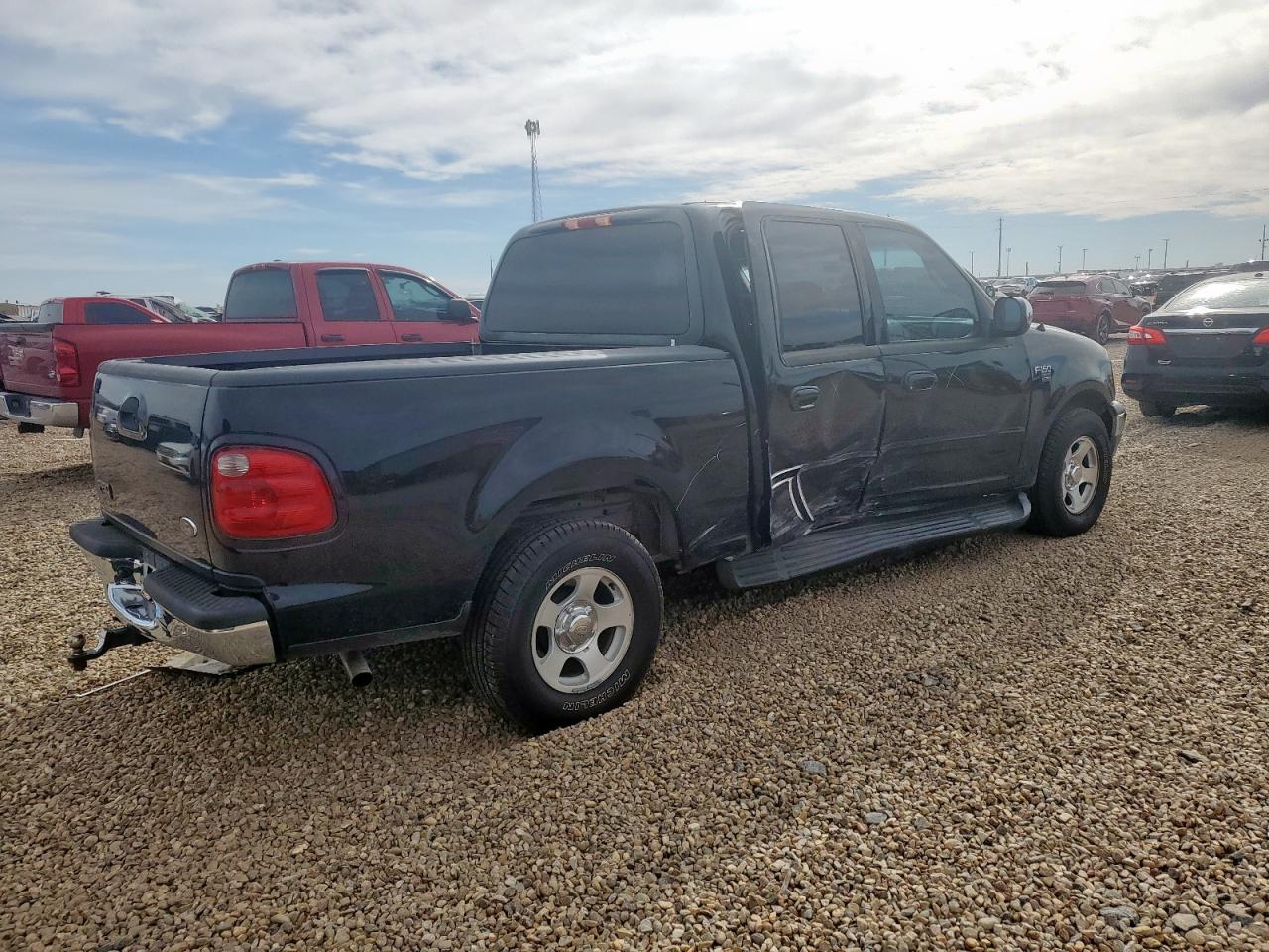 Ford F-150 Supercrew Image 8