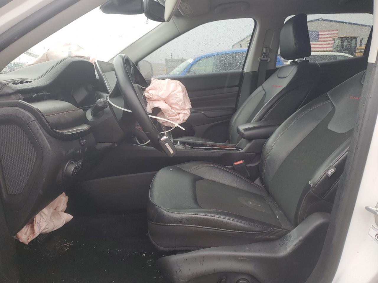 Jeep Compass Trailhawk Image 12