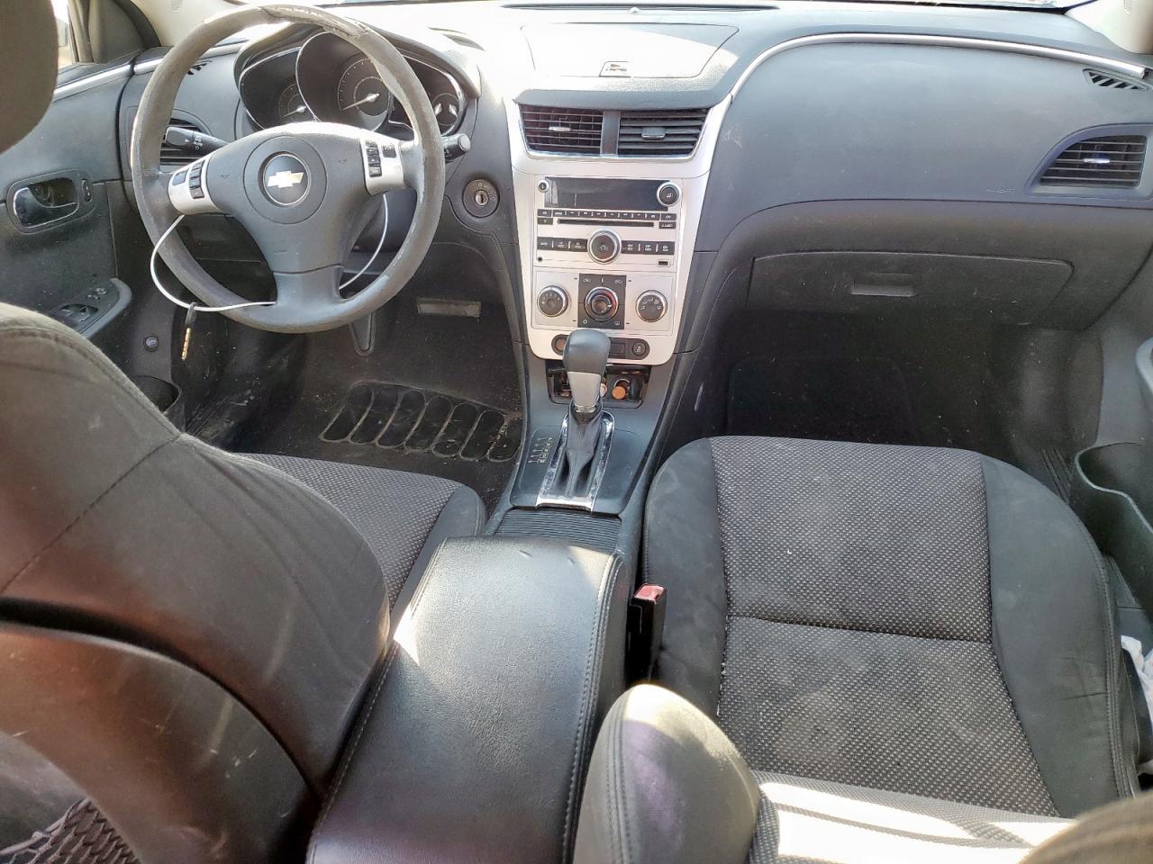 Chevrolet Malibu 1lt Image 7