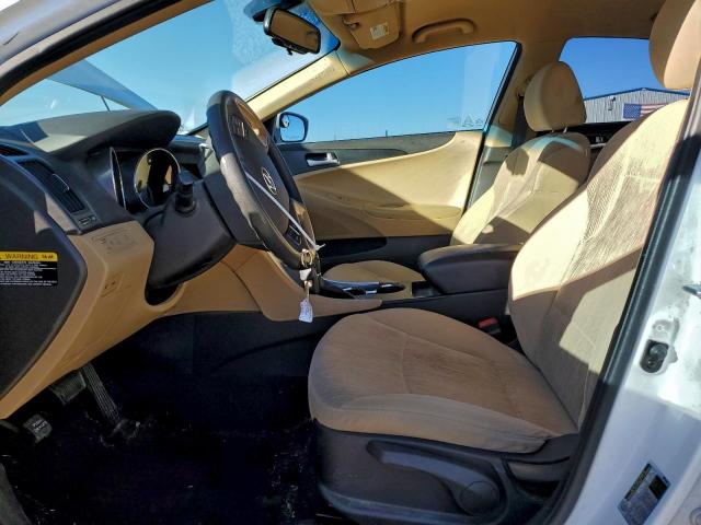 Hyundai SONATA Gls Image 9