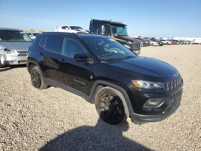 Jeep Compass Latitude Image 3