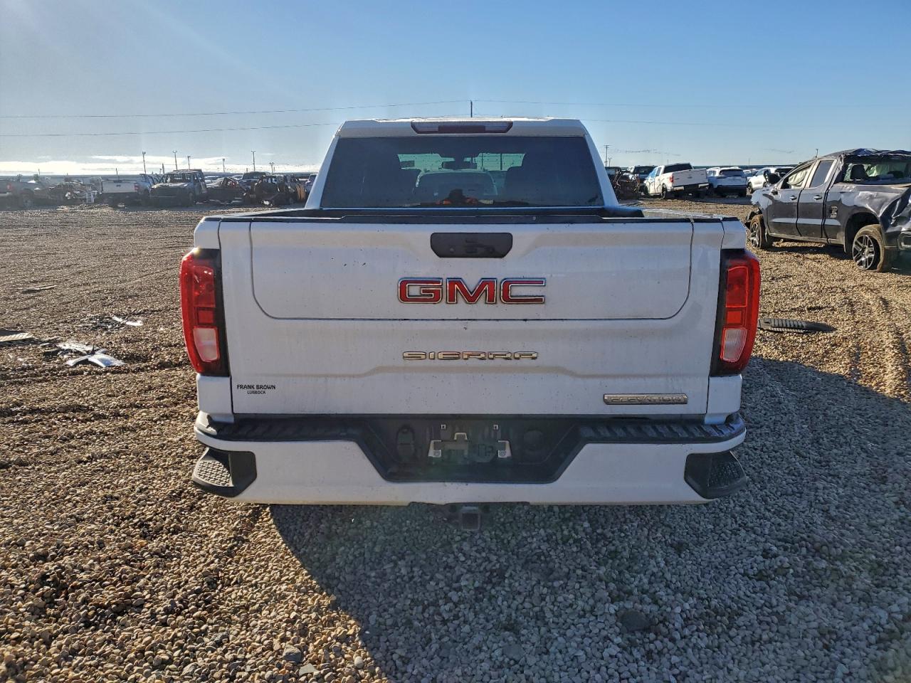 GMC Sierra K1500 Elevation Image 5