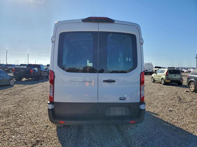Ford Transit T-250 Image 5