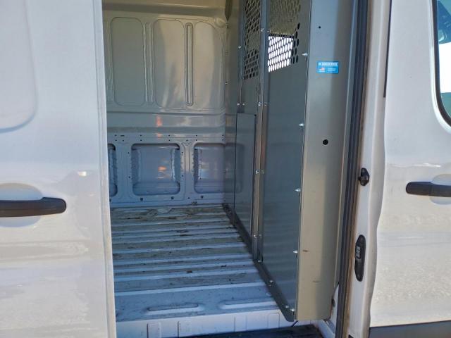 Ford Transit T-250 Image 9