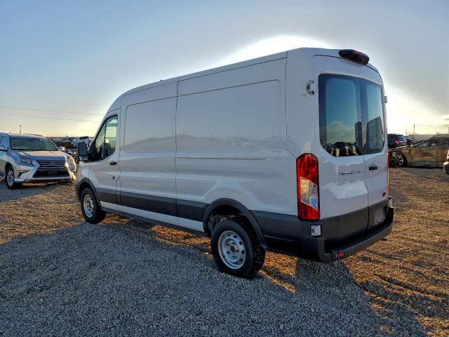 Ford Transit T-250 Image 2