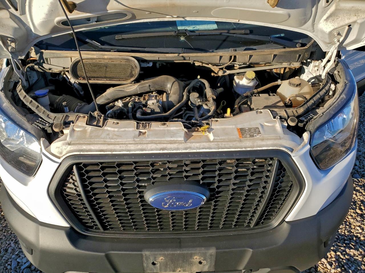 Ford Transit T-250 Image 10