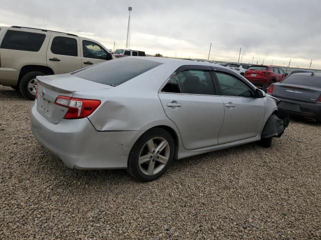 Toyota Camry L Image 3