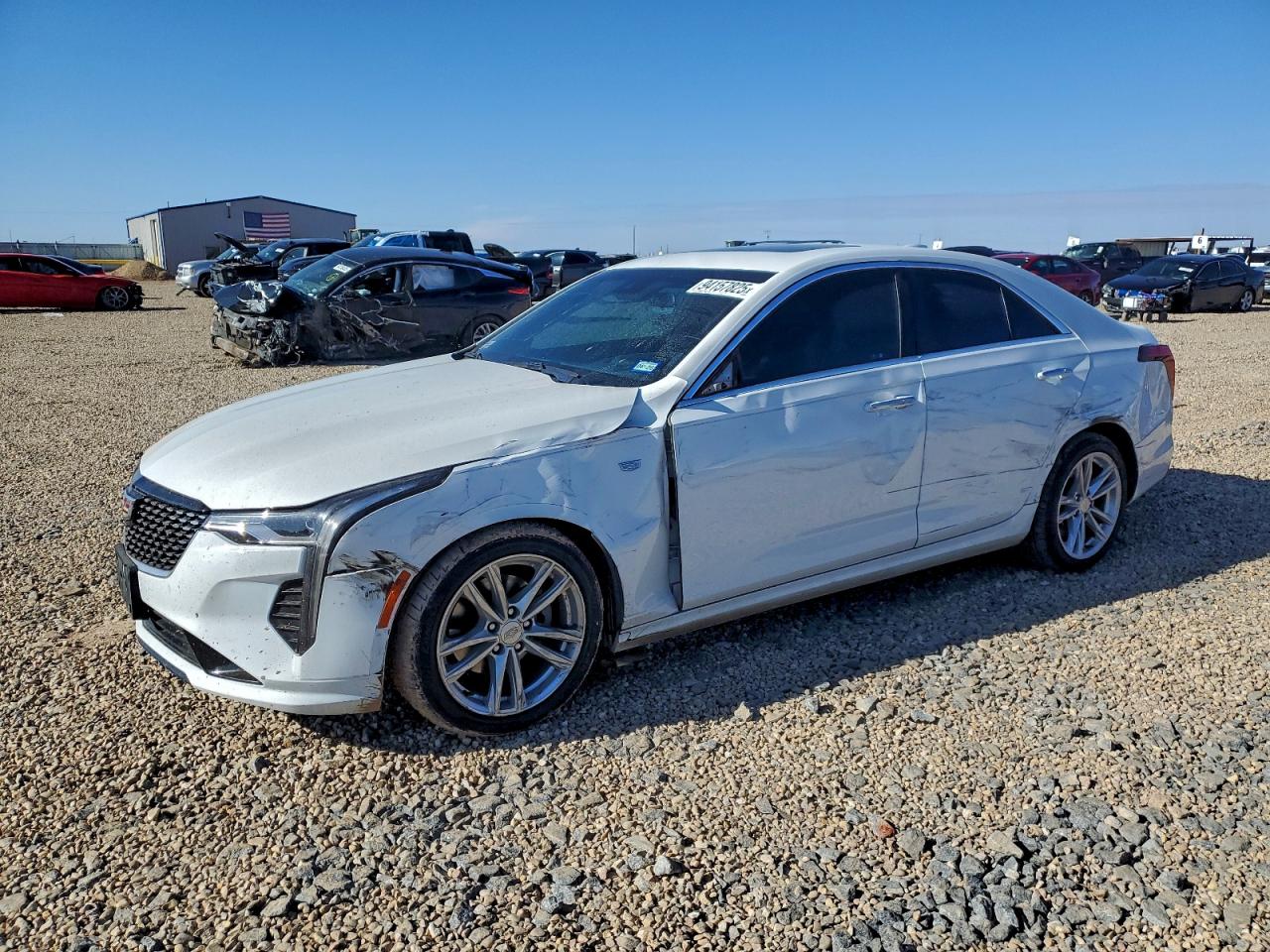 Cadillac CT4 Luxury + Image 1