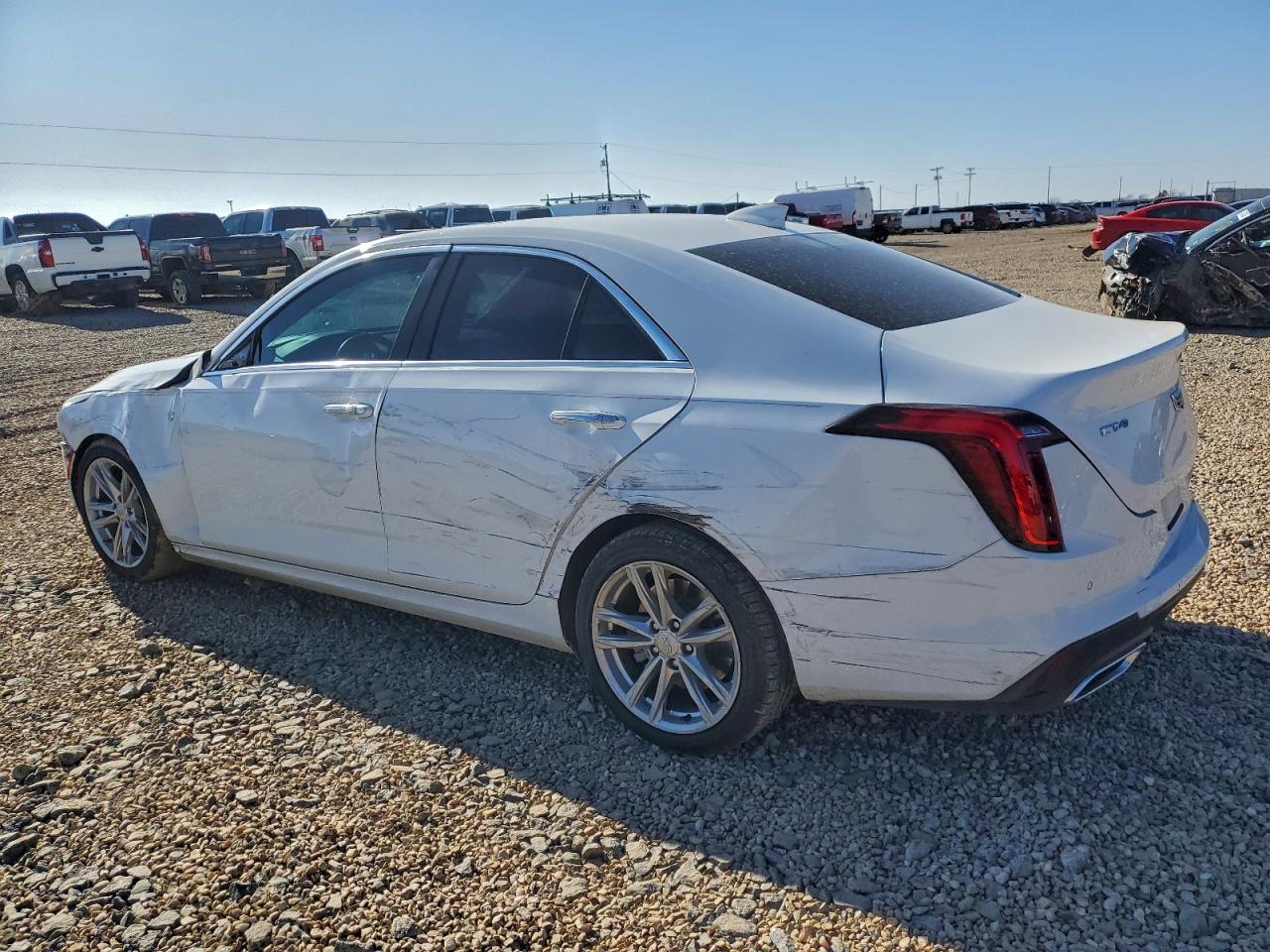Cadillac CT4 Luxury + Image 5