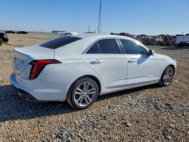 Cadillac CT4 Luxury + Image 2