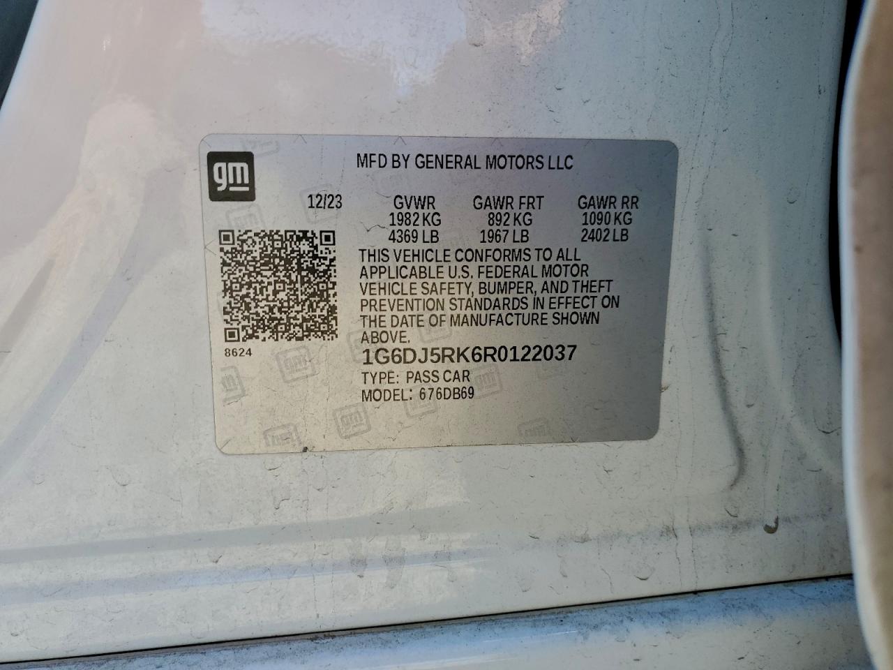 Cadillac CT4 Luxury + Image 6