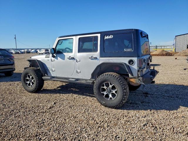 Jeep Wrangler Sahara Image 8