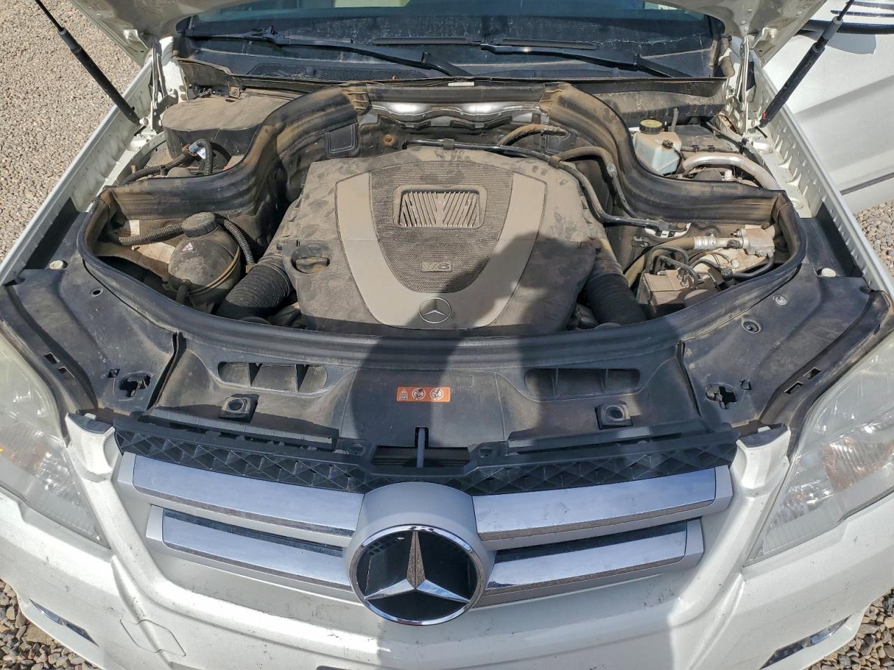 Mercedes-Benz GLK 350 Image 10