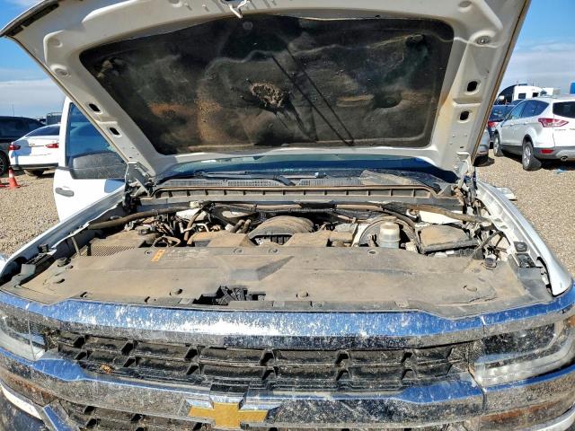 Chevrolet Silverado K1500 Image 4