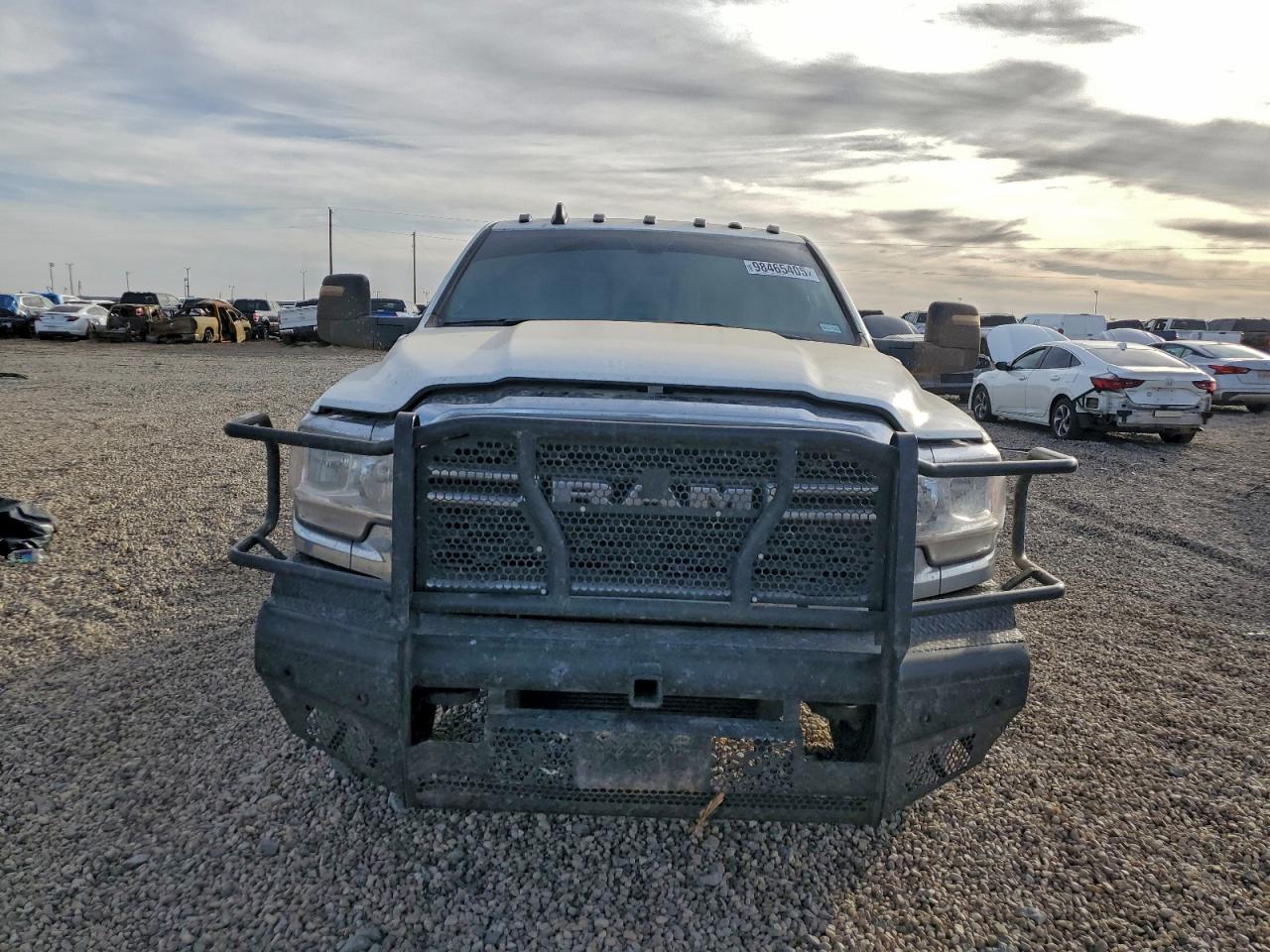 Ram 2500 Tradesman Image 3