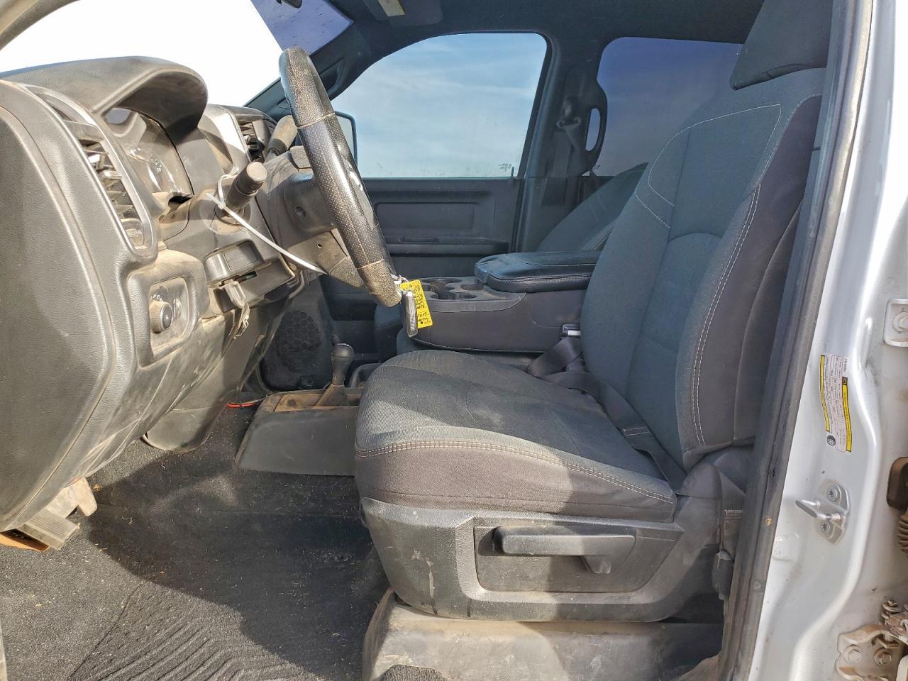 Ram 2500 Tradesman Image 12