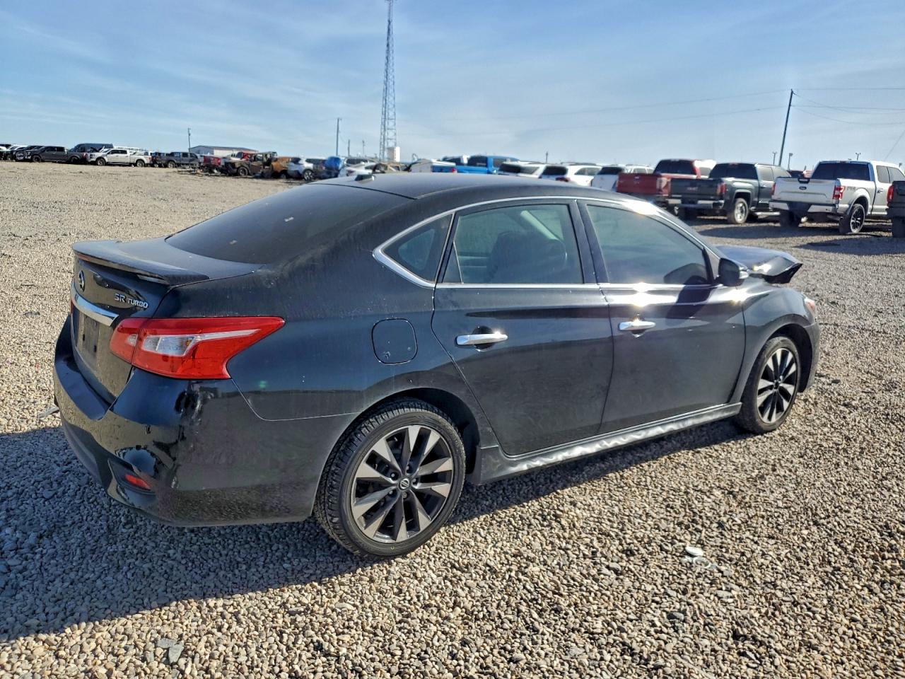Nissan Sentra Sr Turbo Image 9