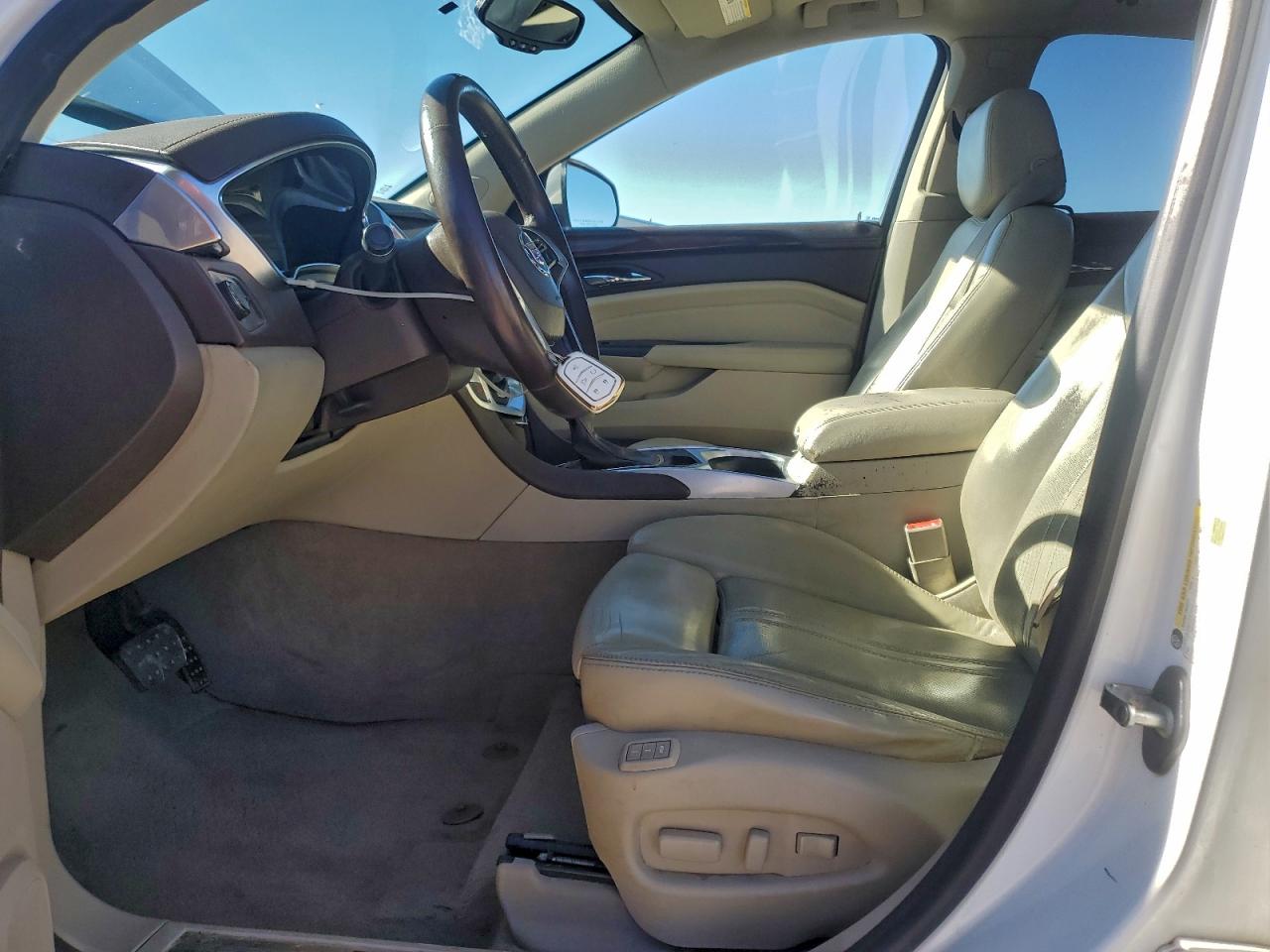 Cadillac SRX Premium Collection Image 4