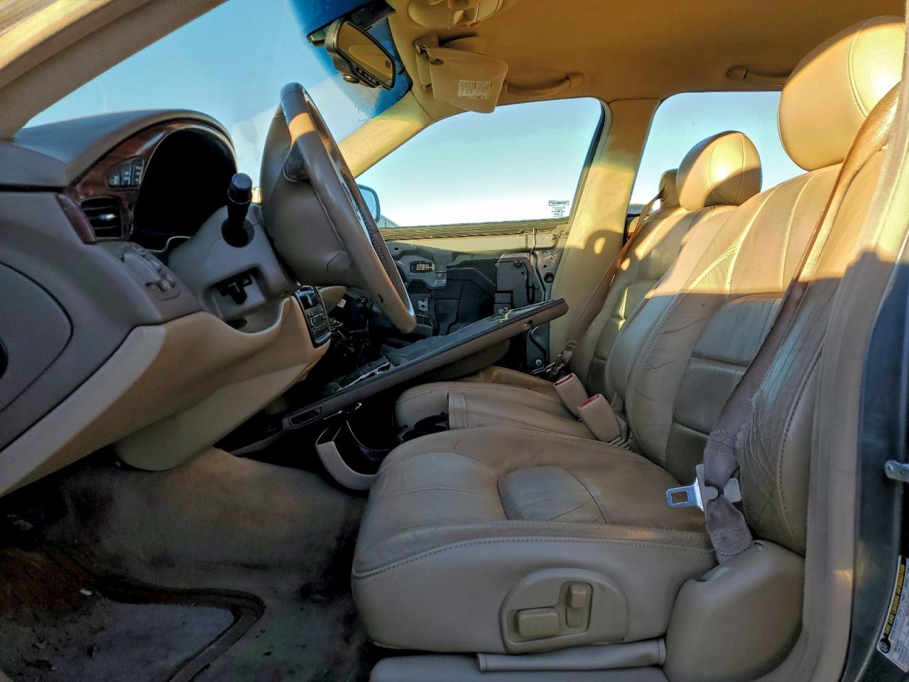 Cadillac DeVille Image 5