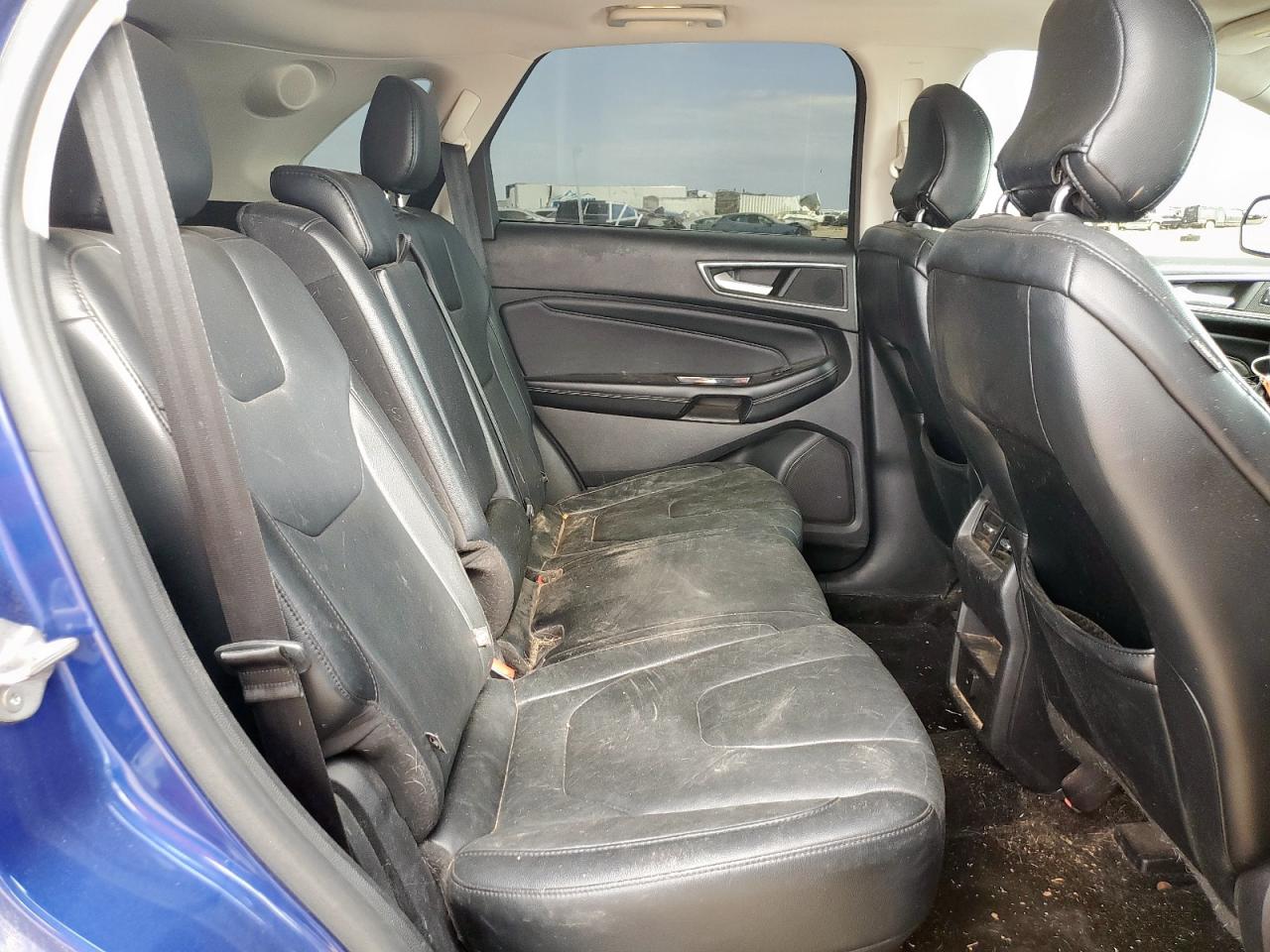 Ford Edge Titanium Image 10