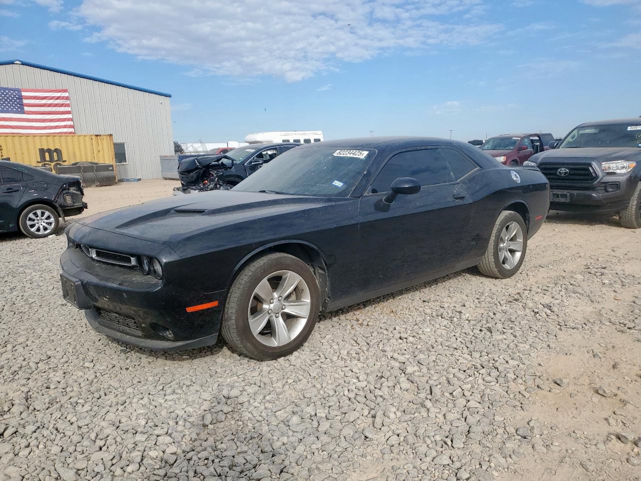 Dodge Challenger Sxt Image 1