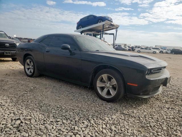 Dodge Challenger Sxt Image 2