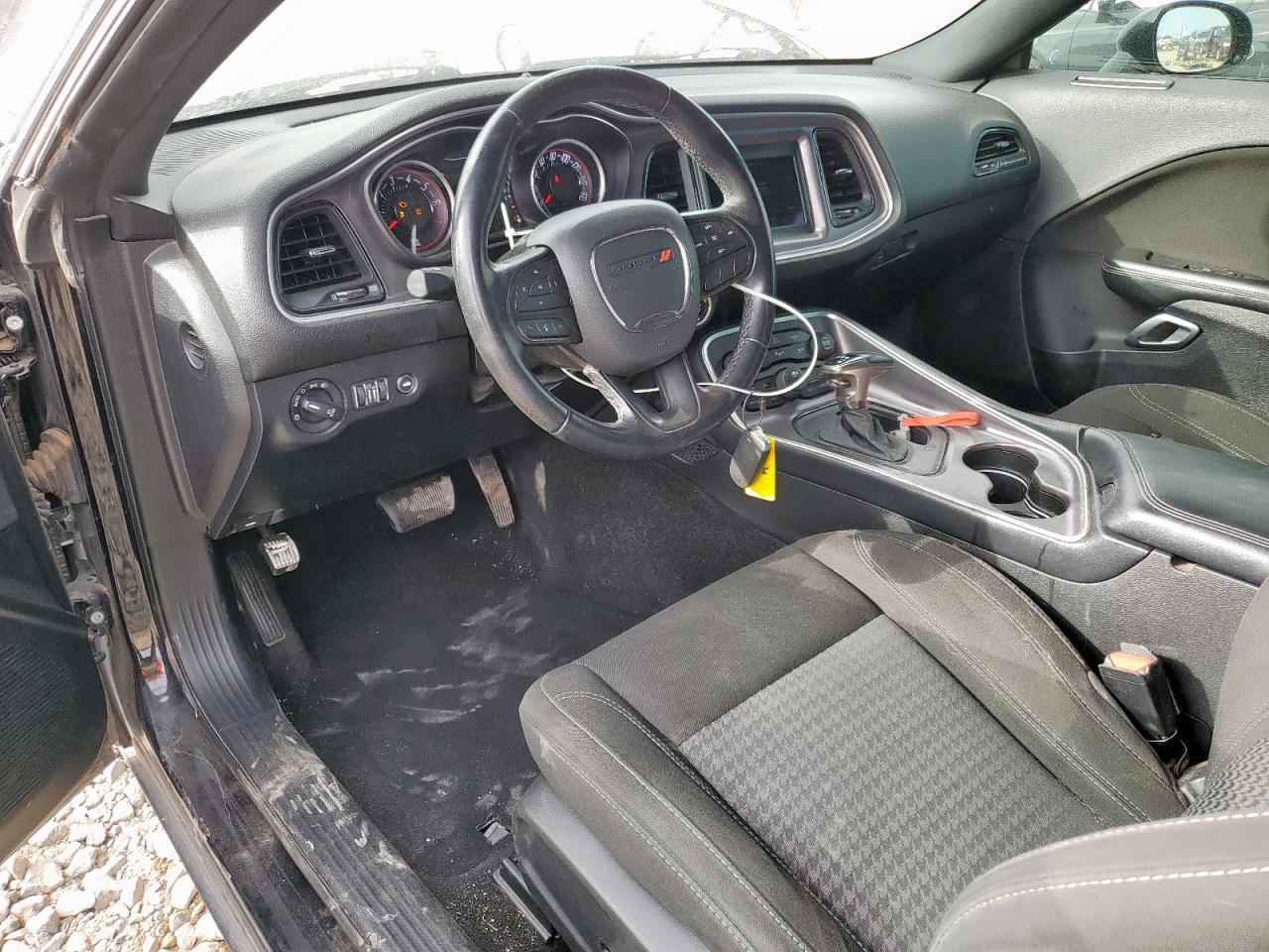 Dodge Challenger Sxt Image 5