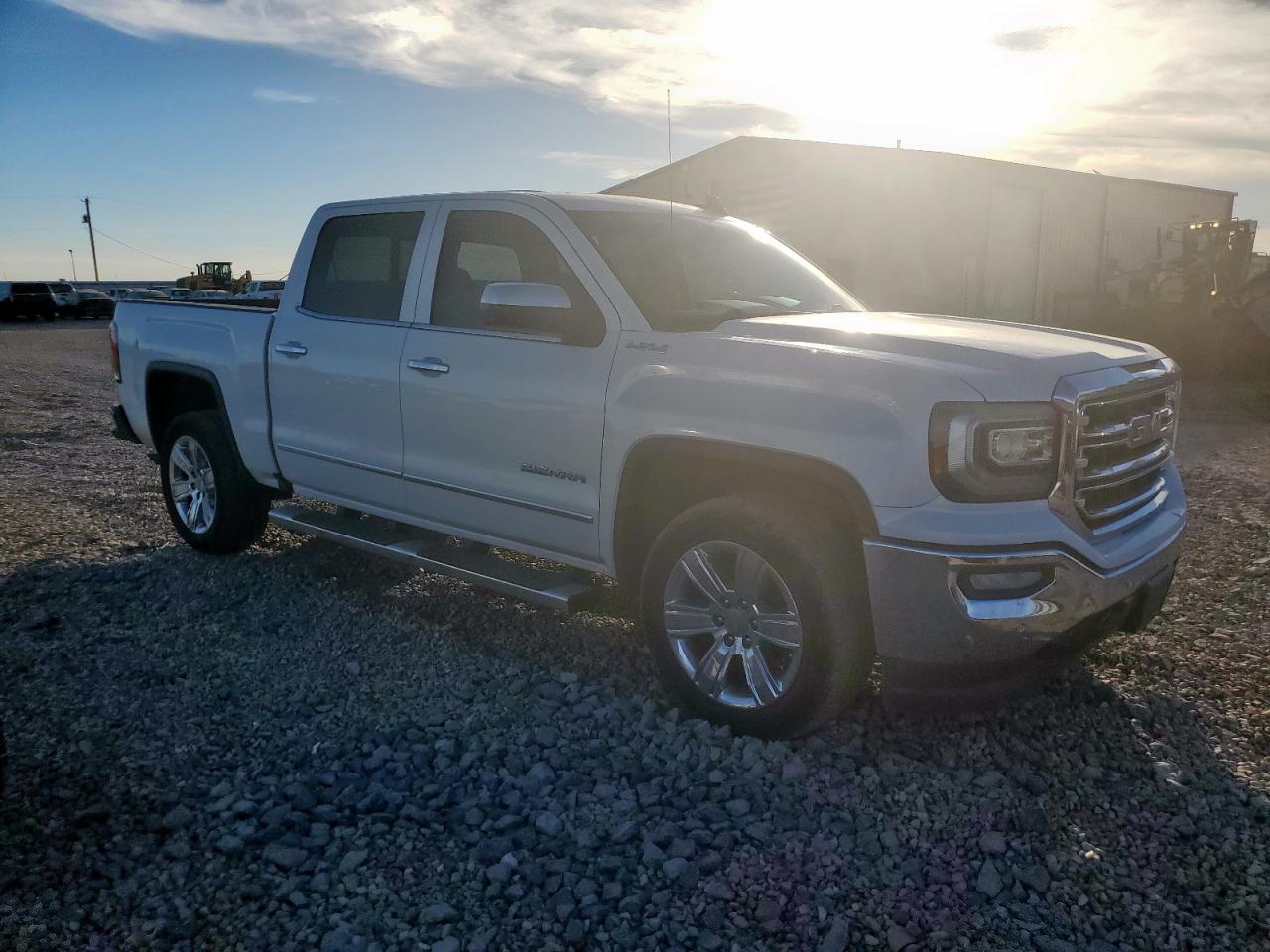 GMC Sierra K1500 Slt Image 4