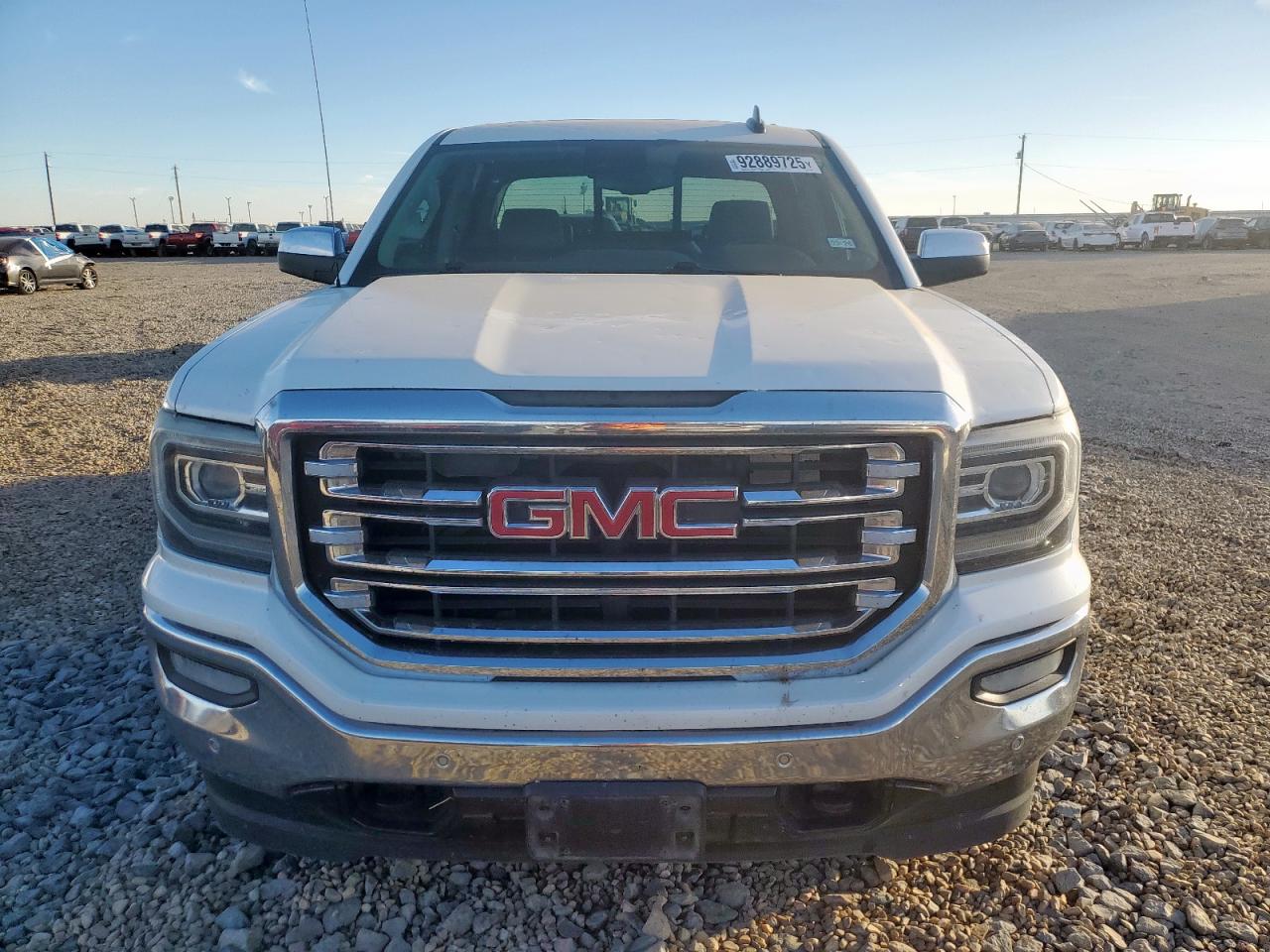 GMC Sierra K1500 Slt Image 3