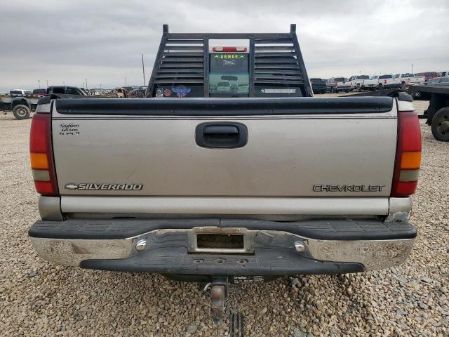 Chevrolet Silverado C1500 Image 11
