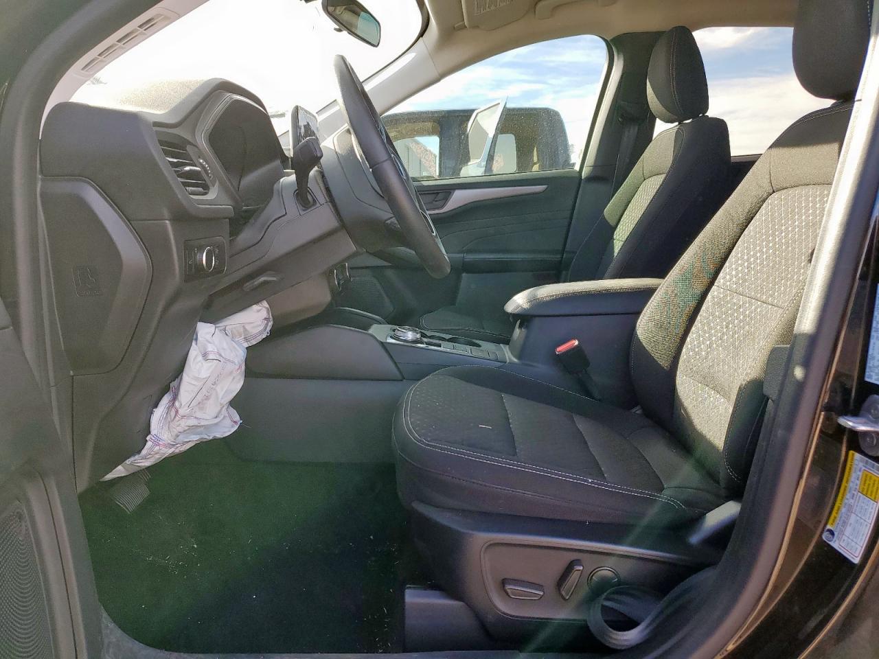 Ford Escape Active Image 8