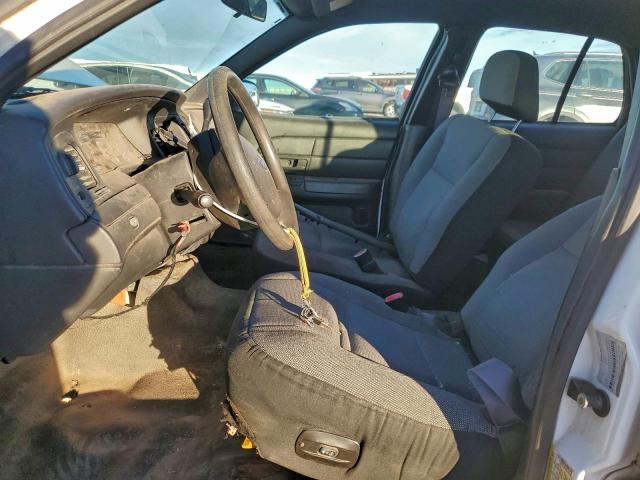Ford Crown Vic Police Interceptor Image 6