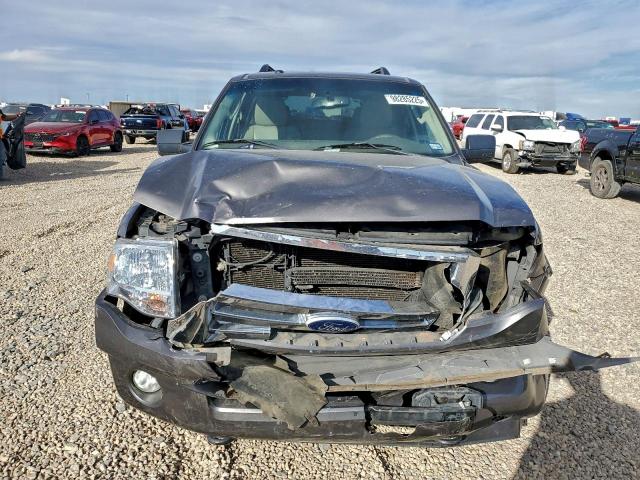 Ford Expedition Xlt Image 2