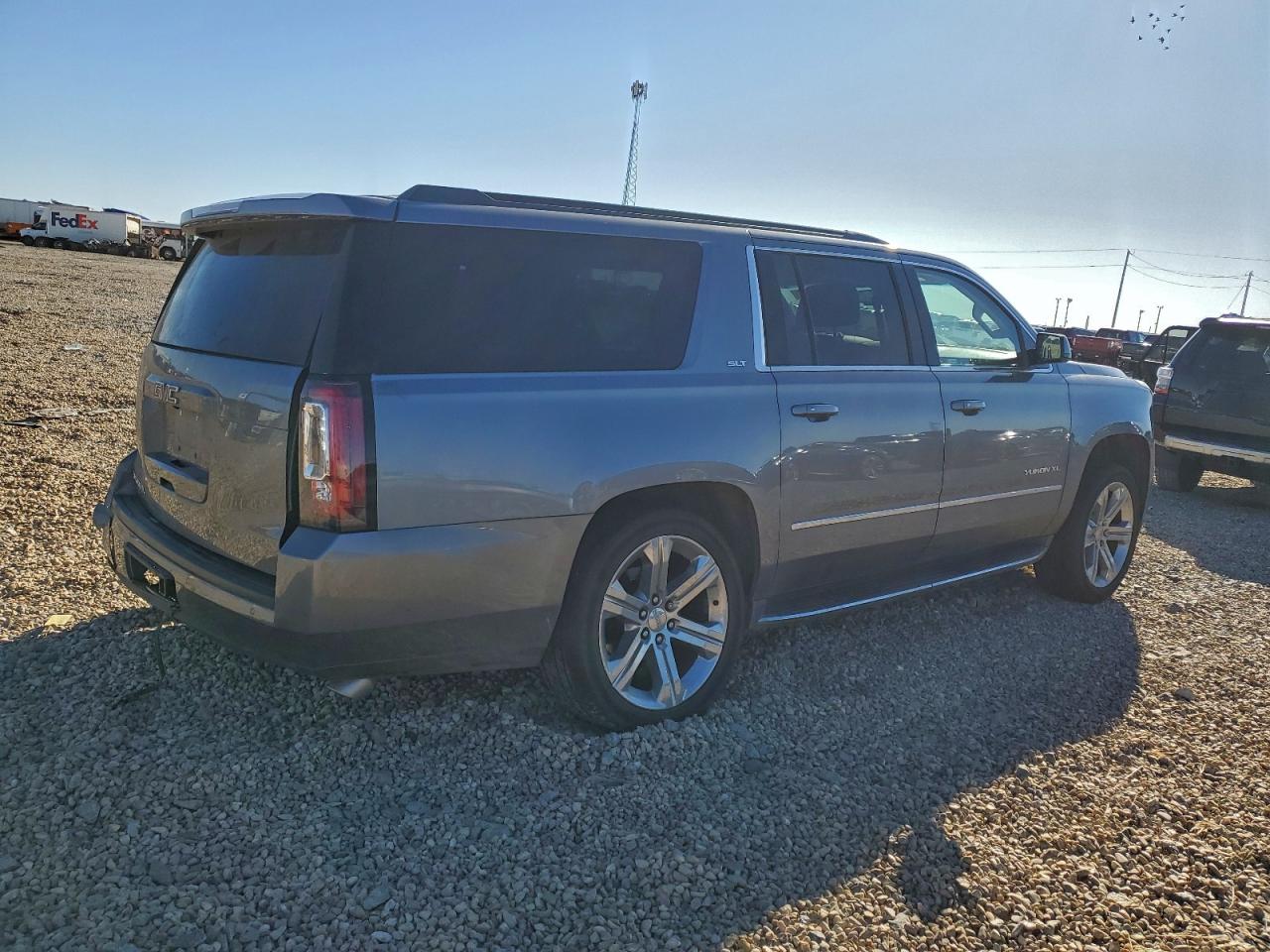 GMC Yukon K1500 Slt Image 6