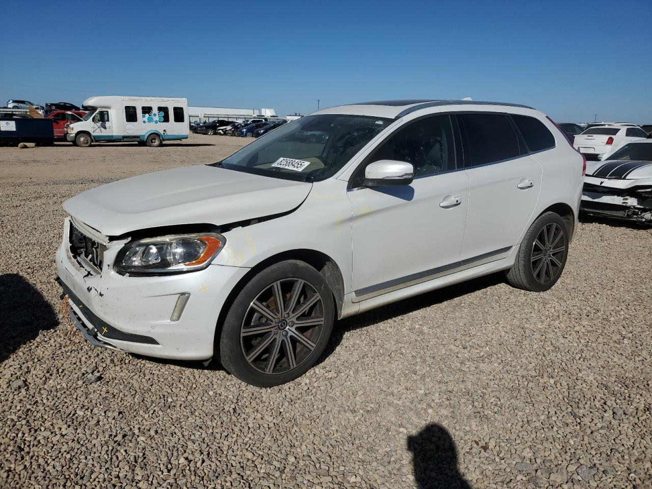 Volvo XC60 T5 Premier Image 1